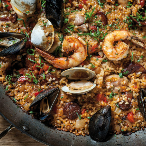 Cucina dal mondo: la paella un piatto tipico spagnolo