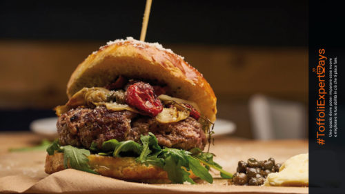 Il panino, la piadina, il club sandwich e l'hamburger